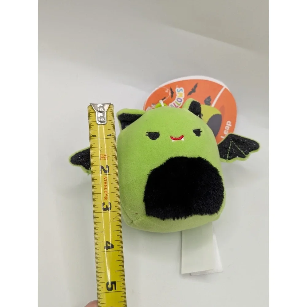 Squishmallows Leap the Bat‎ 3.5 Inch Halloween Clip On Plush NWT Green Black